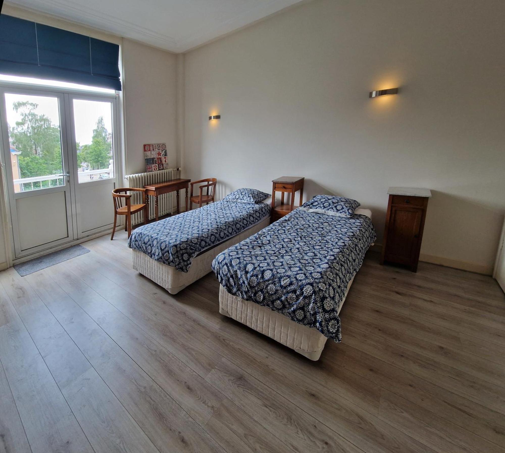 J&J Hotel Nijmegen Luaran gambar